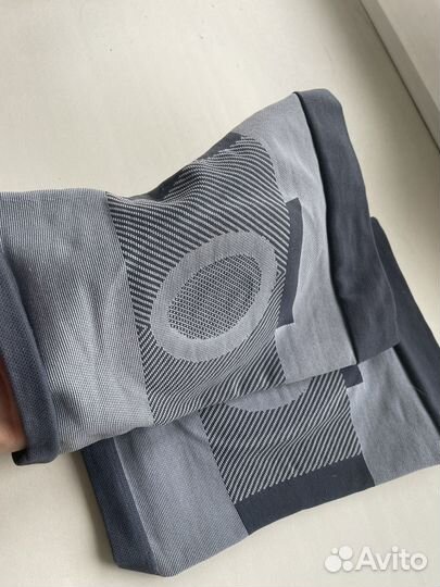 Наколенники ортопедические