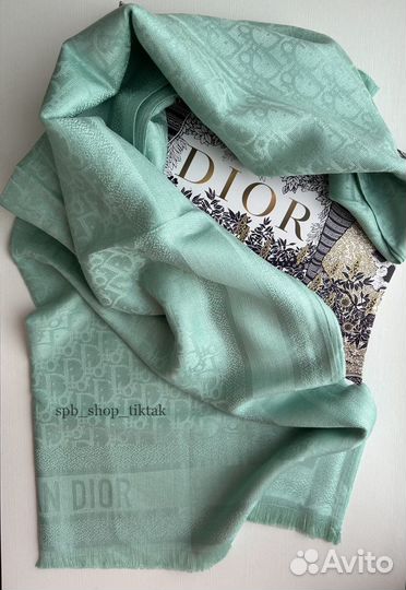 Палантин Christian Dior мятный