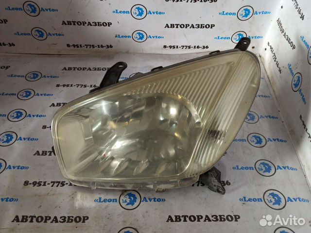 Фара левая Toyota RAV4 20