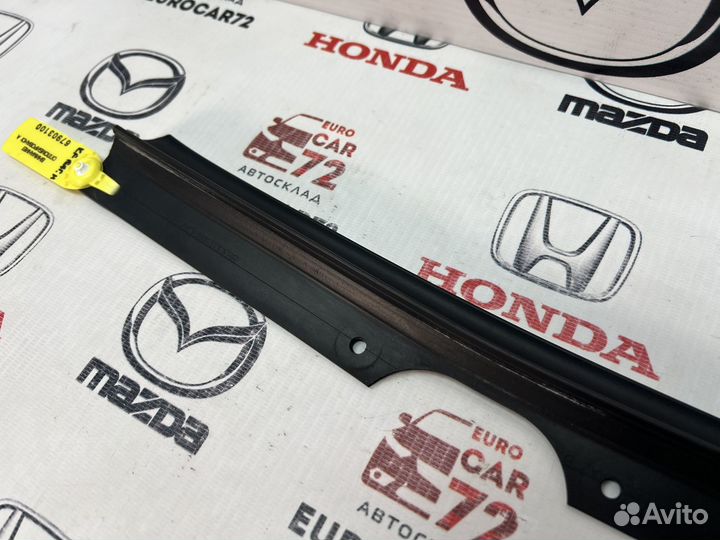 Уплотнитель багажника Mazda CX-5 KF 2017-2024