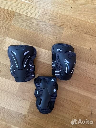 Защита tech team M черный