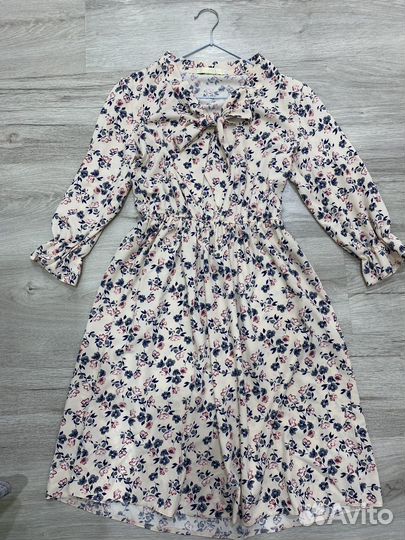 Платье женское 42 44