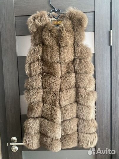 Жилет меховой женский