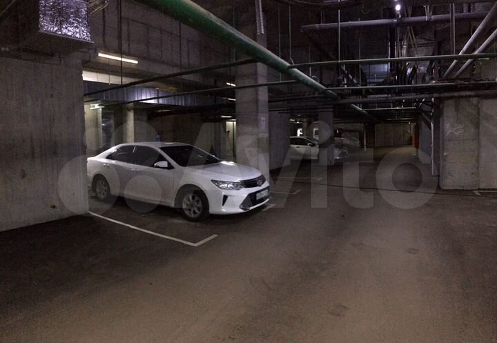 Машиноместо, 15 м²