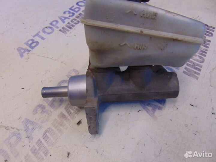 Цилиндр тормозной главный для Renault Logan 1 2005