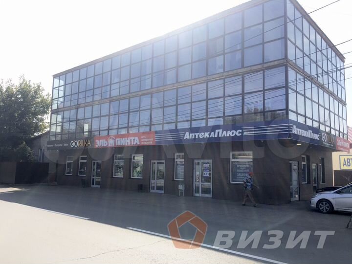 Торговая площадь 1-й линии с витражами, 210 м²