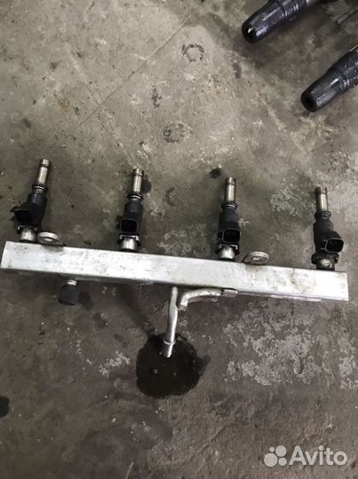 Топливная рампа chevrolet aveo t 250 1.4