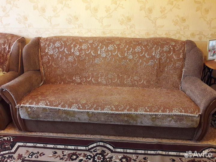 Продам диван и 2 кресла