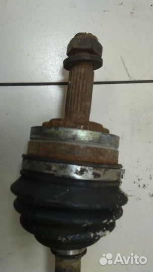 Полуось (привод)передняя левая LADA 2115