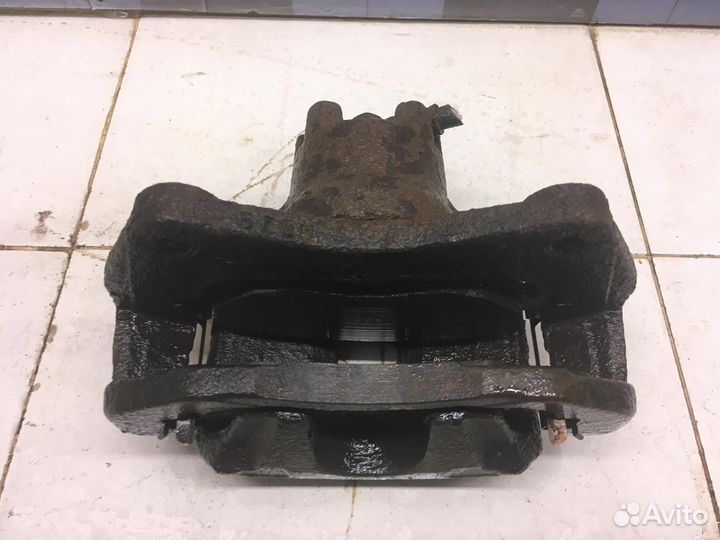 Суппорт передний правый Lancer (CX,CY) 2007