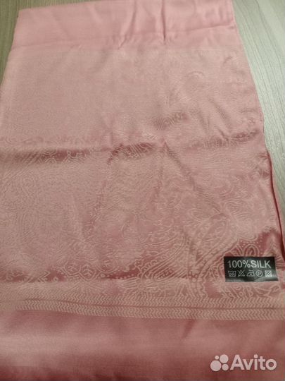 Шарф шелковый женский