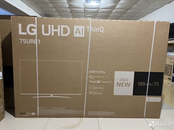 Телевизор LG75