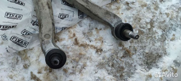 Передние рычаги Ауди q5 8R