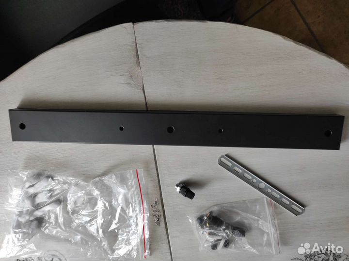 Основание для люстры с тремя подвесами