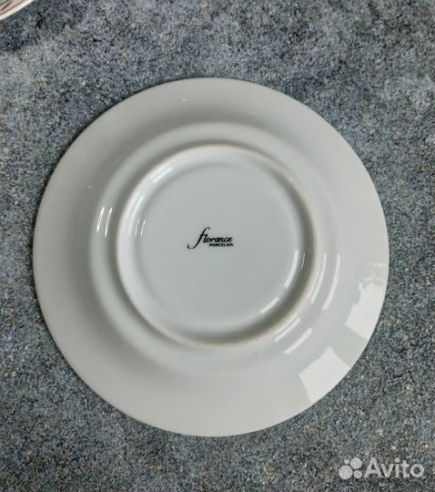 Новый чайный сервиз в подарок женщине