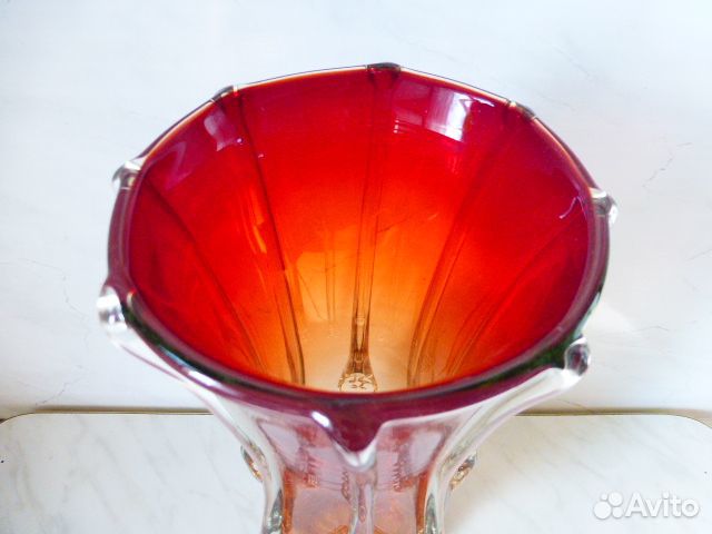 Ваза большая.Чешское стекло.Богемия