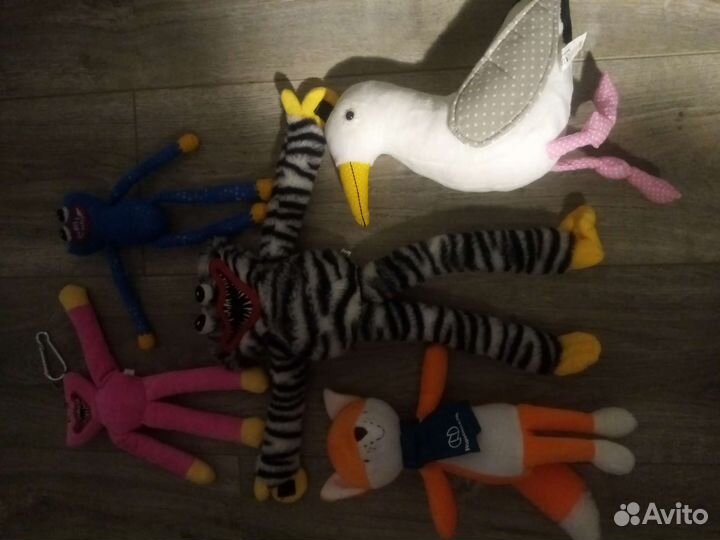 Игрушки мягкие, цена за все