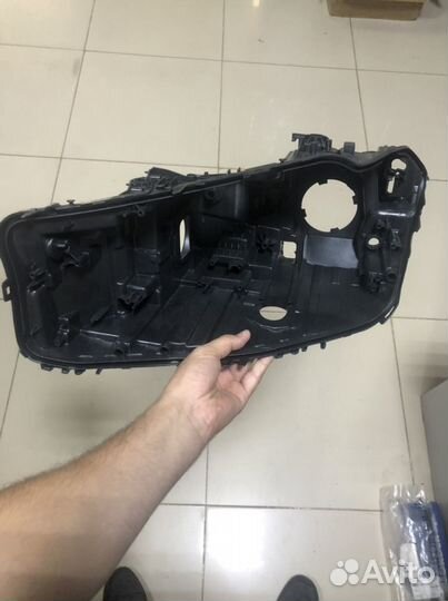 Корпус фары bmw G30 левый/правый
