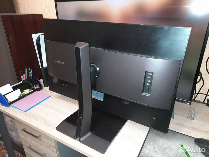 Монитор Samsung S32850T 32