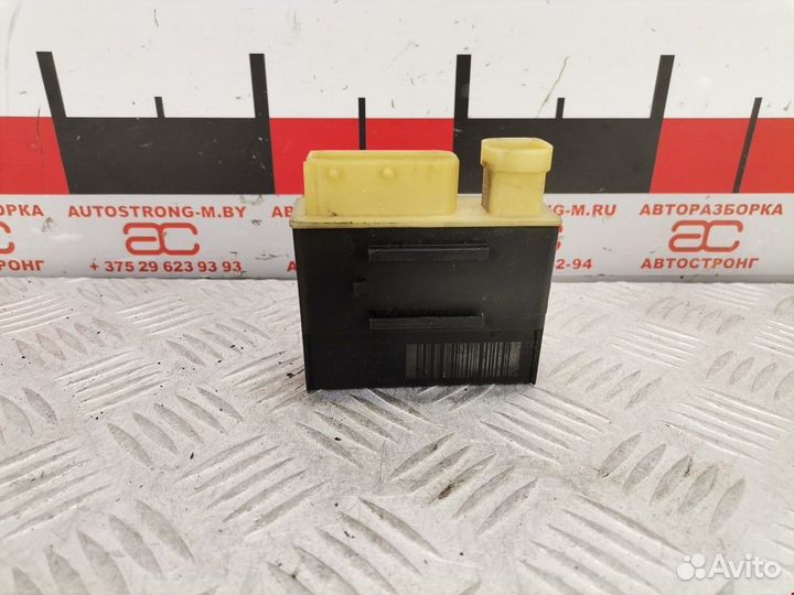 Реле накала свечей Peugeot 308 T7 2007 6500EJ