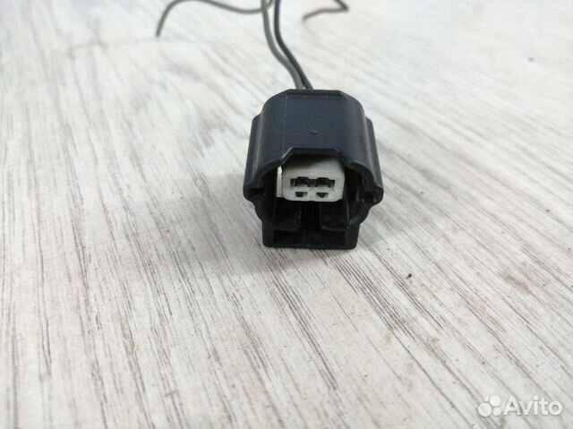 Штекер разъём датчика давления Масла LADA largus л