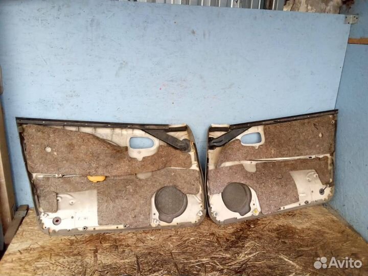 Дверные карты передние пара Hyundai Sonata EF