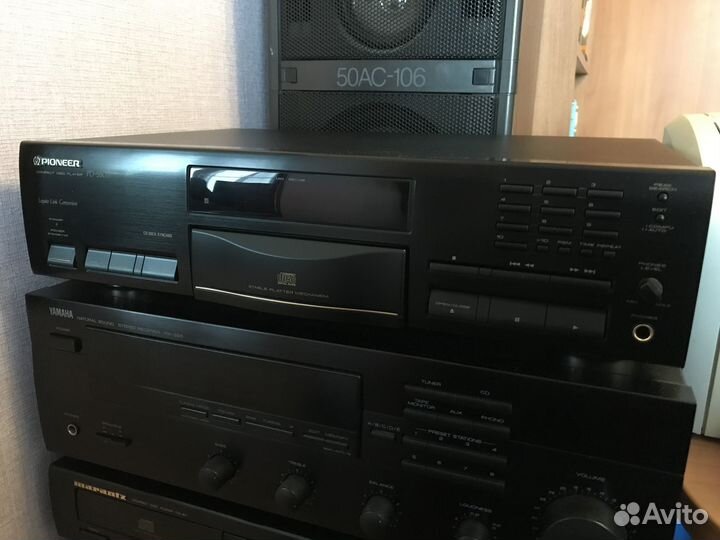Compact disc player Pioneer PD-S503 с пультом