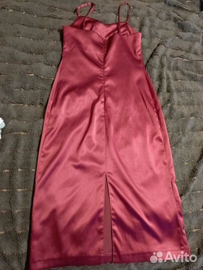 Платье в бельевом стиле 42-44