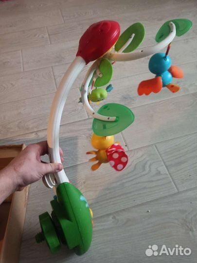 Мобиль карусель на кроватку