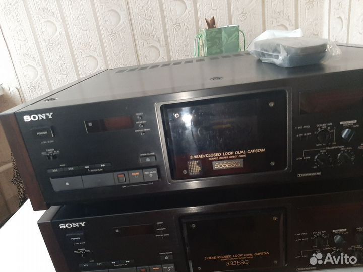 Кассетная дека Sony TCK 555 ESG с пультом ду. топ