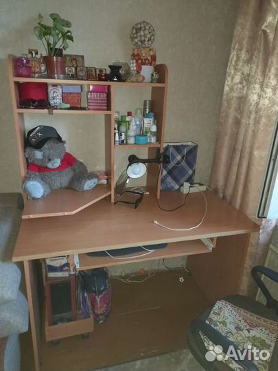 Компьютерный стол