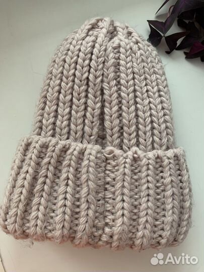 Шапка шерстяная