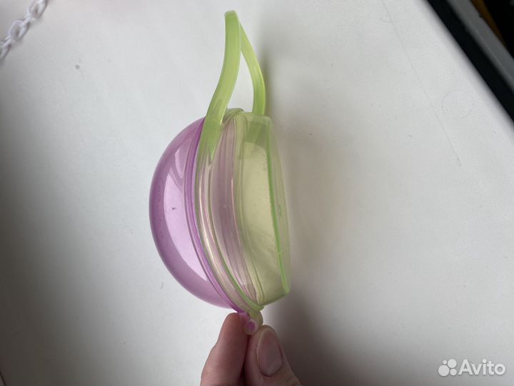 Контейнер для пустышки