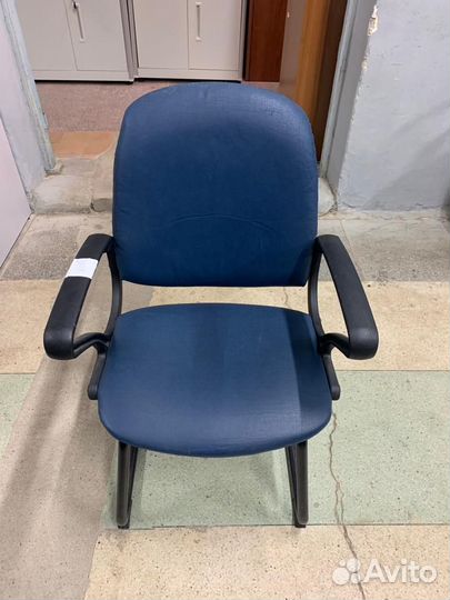 Стул кожзам бу