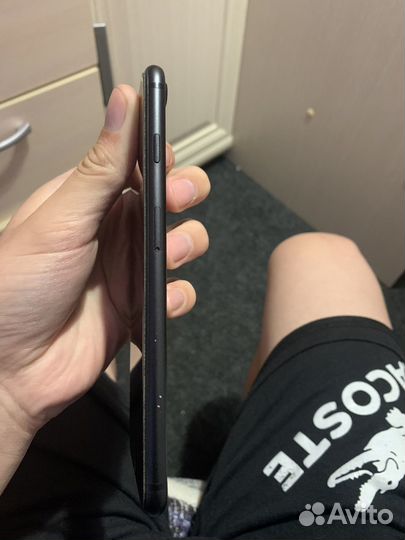 Телефон iPhone 7 plus 128