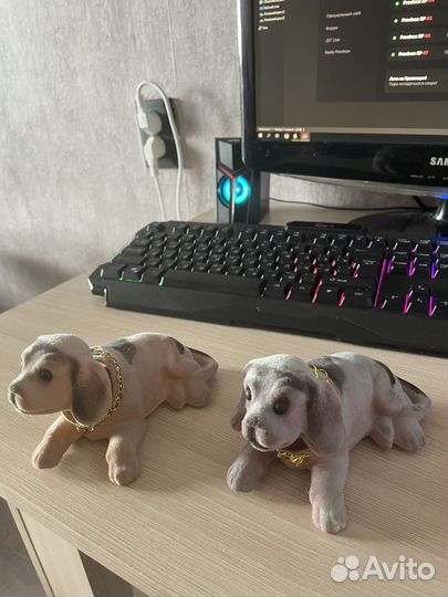 Кивающие собачки