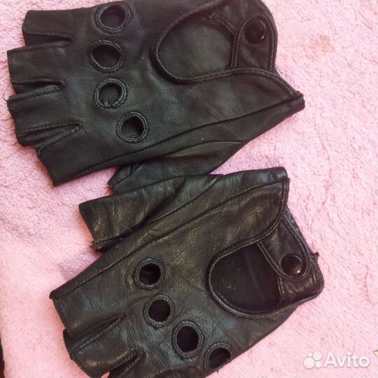 Перчатки без пальцев женские, кожаные