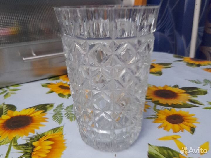 Вазы хрустальные