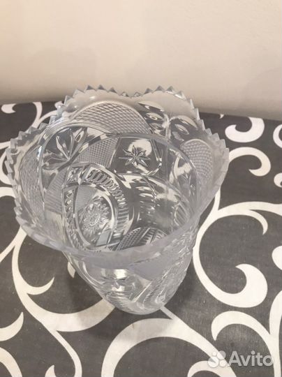 Ваза для цветов пластик