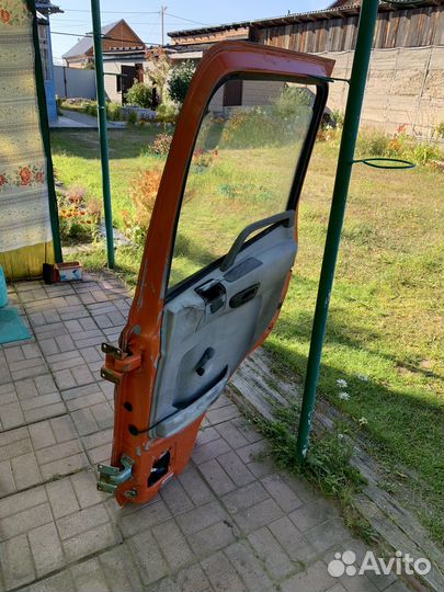 Dongfeng дверь водительская