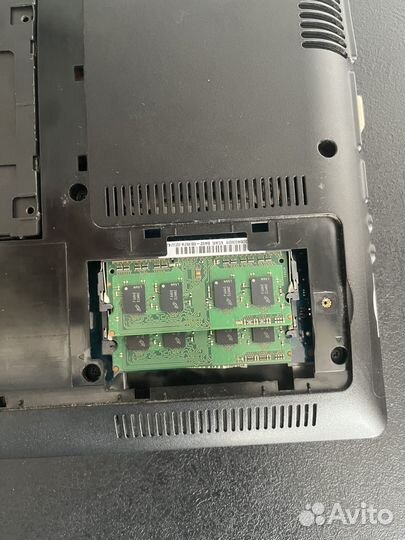 Ноутбук Samsung RV 520