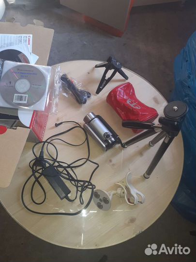 Видеокамера Canon + набор начинающего ютубера