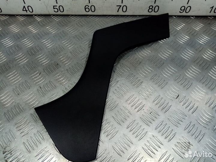 Б/У Накладка декоративная левая#001