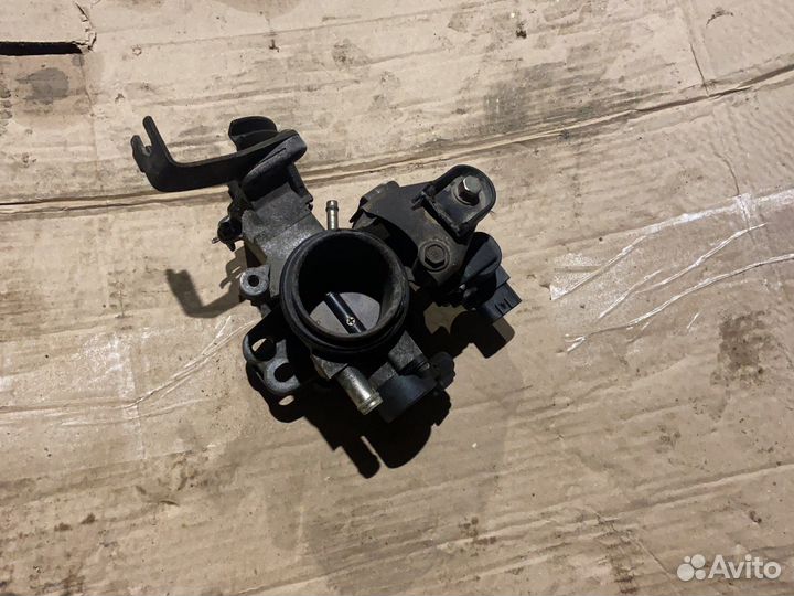 Дроссельная заслонка daihatsu yrv 1.3