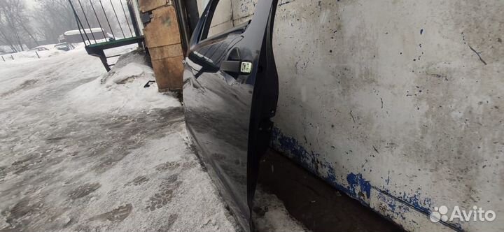 Дверь передняя левая Ниссан Навара Nissan Navara