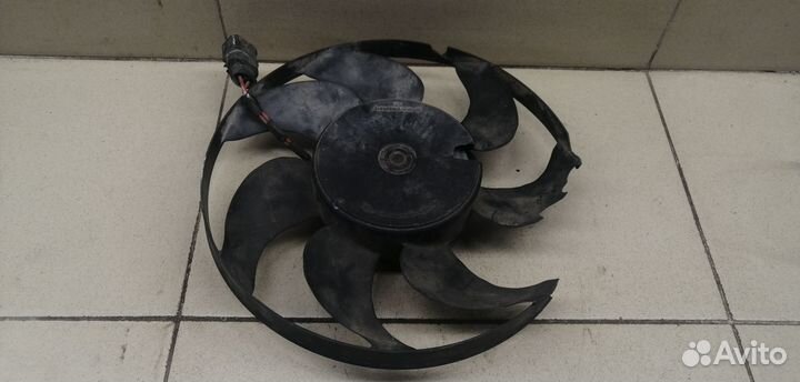 Моторчик вентилятора Passat B6 2005-2010