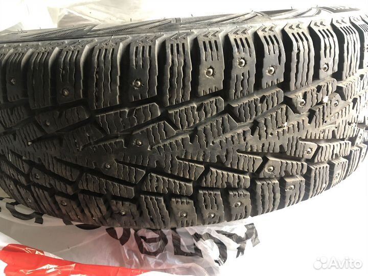 Колеса зимние 215/60 R16