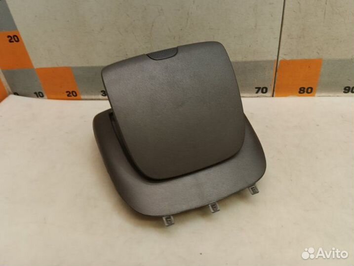 Бардачок Nissan Almera N16 1.8 2001