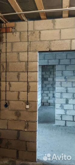 Услуги электрика и сантехника