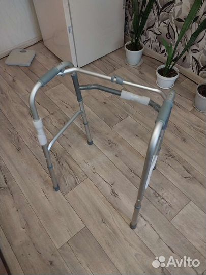 Ходунки шагающие